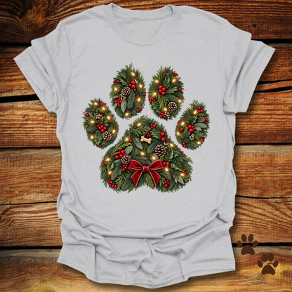 Christmas Wreath Dog Paw T-Shirt