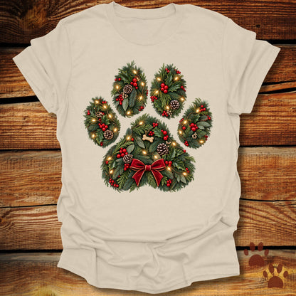 Christmas Wreath Dog Paw T-Shirt