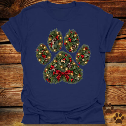 Christmas Wreath Dog Paw T-Shirt